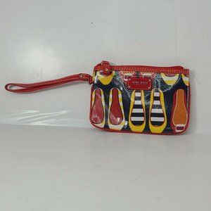 Women's Nine West Red Shoe Print Graphic Wrislet m